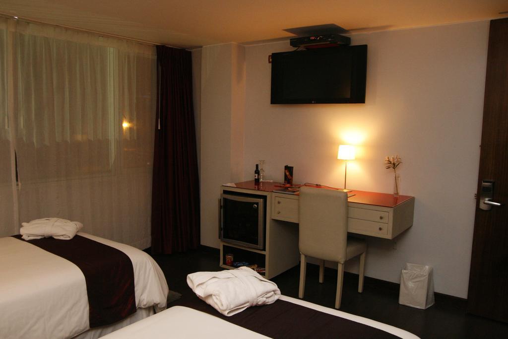 Nu House Boutique Hotel Кіто Екстер'єр фото